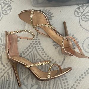 Lilian’s. Rose gold. Sexxxyyyyy strappy heel